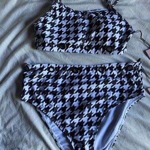 Houndstooth Black and White Women's Swim Set